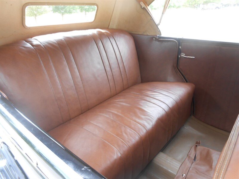 1936 Ford Deluxe_10