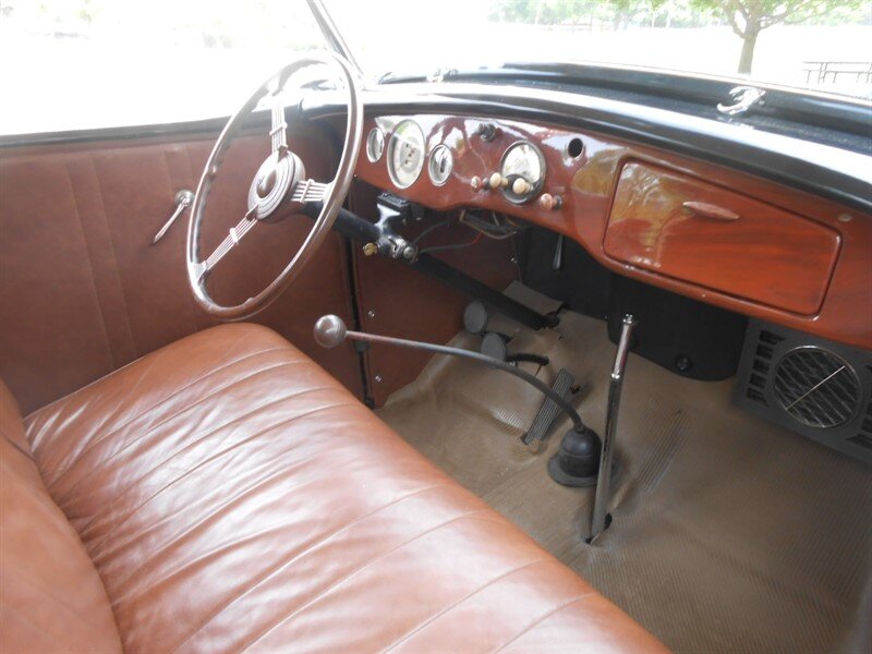 1936 Ford Deluxe_12