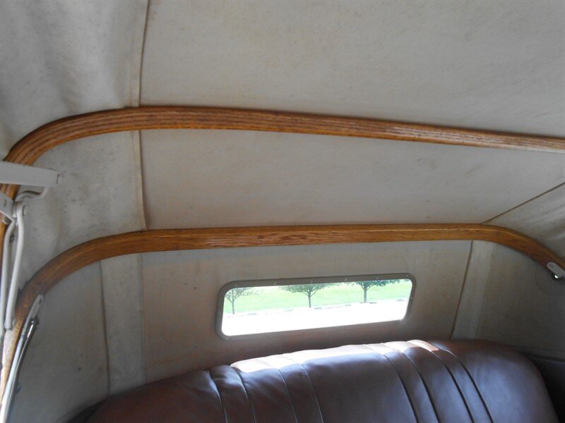 1936 Ford Deluxe_13