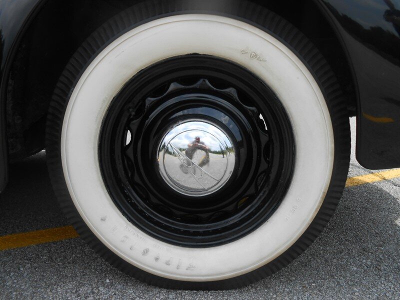 1936 Ford Deluxe_19