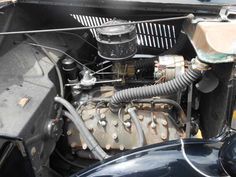 1936 Ford Deluxe_24