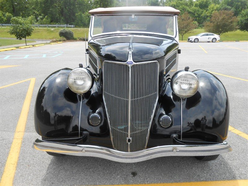 1936 Ford Deluxe_3