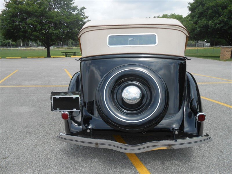 1936 Ford Deluxe_7